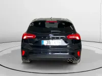 Usado Ford Focus ST-Line 125 CV (91 kW) 2019 Negro Berlina