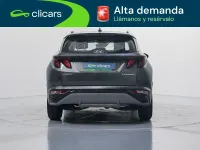 Usado Hyundai Tucson 150 CV (110 kW) 2023 Gris / plata SUV