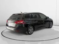 Używany Peugeot 308 SW Style 130 KM (95 kW) 2021 Czarny Kombi