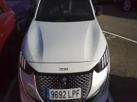 Käytetty Peugeot e-208 GT 100 kW (136 HP) 2021 Valkoinen Viistoperä