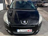 Usado Peugeot 5008 112 CV (82 kW) 2011 Negro Familiar