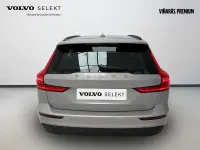 Usado Volvo V60 Core 197 CV (144 kW) 2025 Gris / plata Familiar