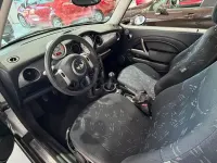Usado Mini ONE 90 CV (66 kW) 2006 Gris / plata Utilitario