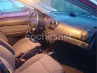 Usado Chevrolet Aveo LS 101 CV (74 kW) 2010 Rojo Berlina