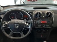 Usado Dacia Sandero Ambiance 75 CV (55 kW) 2017 Blanco Utilitario