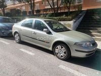 Usado Renault Laguna II Expression 123 CV (90 kW) 2001 Beige Berlina