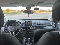 Usado Mercedes B180 109 CV (80 kW) 2013 Gris / plata Monovolumen