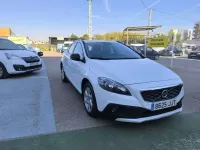 Usado Volvo V40 Kinetic 120 CV (88 kW) 2016 Blanco SUV