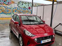 Usado Hyundai i10 67 CV (49 kW) 2023 Granate Utilitario