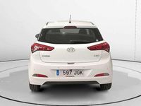 Usado Hyundai i20 84 CV (61 kW) 2015 Blanco Utilitario