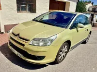 Usado Citroën C4 110 CV (80 kW) 2006 Amarillo Berlina