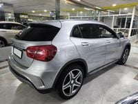 Usado Mercedes GLA220 AMG line 177 CV (130 kW) 2016 Gris / plata SUV