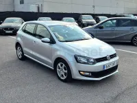 Usado VW Polo Advance 75 CV (55 kW) 2010 Gris / plata Utilitario