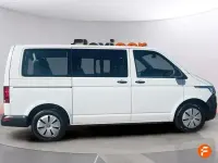 Usado VW Caravelle 150 CV (110 kW) 2023 Blanco Van