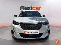 Usado Peugeot 2008 Allure 131 CV (96 kW) 2023 Blanco SUV