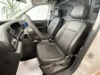 Usado VW Caddy Maxi 102 CV (75 kW) 2021 Blanco Monovolumen