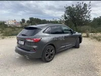 Usado Ford Kuga ST-Line X 120 CV (88 kW) 2022 Gris / plata SUV