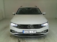 Usado VW Passat Executive 150 CV (110 kW) 2022 Blanco Familiar