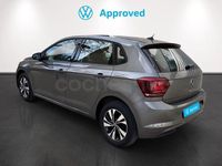 Usado VW Polo Advance 95 CV (69 kW) 2021 Gris / plata Utilitario