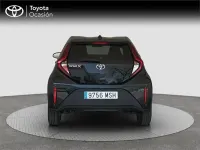 Usado Toyota Aygo X Play 72 CV (52 kW) 2024 Negro SUV