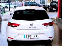 Usado Seat Leon ST Style 115 CV (84 kW) 2019 Blanco Familiar
