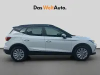 Usado Seat Arona Style 115 CV (84 kW) 2025 Blanco SUV