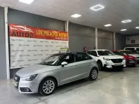 Usado Audi A1 Attraction 105 CV (77 kW) 2014 Gris Utilitario