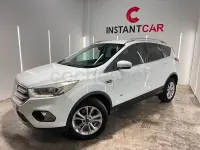 Usado Ford Kuga Titanium 150 CV (110 kW) 2019 Blanco SUV