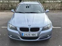 Usado BMW 318 143 CV (105 kW) 2013 Azul Berlina