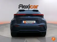 Usado Toyota C-HR Active 140 CV (102 kW) 2024 Gris SUV