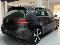 Usado VW Golf VII GTI 230 CV (169 kW) 2016 Gris / plata Berlina