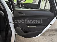 Używany Opel Astra Selective 110 KM (80 kW) 2011 Biały Sedan/Limuzyna