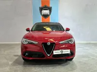 Usado Alfa Romeo Stelvio Super 180 CV (132 kW) 2018 Granate SUV