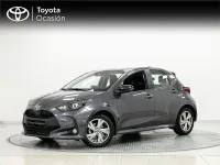 Usado Toyota Yaris Active 116 CV (85 kW) 2025 Gris Utilitario