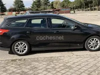 Usado Ford Focus Trend 115 CV (84 kW) 2015 Negro Familiar