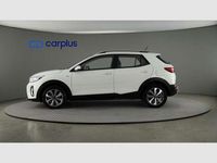 Usado Kia Stonic 84 CV (61 kW) 2023 Blanco SUV