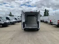 Usado Peugeot Boxer S 139 CV (102 kW) 2022 Blanco Van