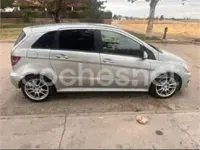 Usado Mercedes B180 109 CV (80 kW) 2009 Blanco Monovolumen
