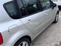 Usado Renault Grand Modus Dynamique 75 CV (55 kW) 2008 Gris / plata Monovolumen