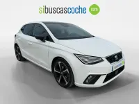 Usado Seat Ibiza FR 150 CV (110 kW) 2021 Blanco Utilitario