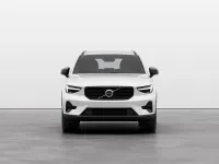 Usado Volvo XC40 Plus 211 CV (155 kW) 2023 Blanco SUV