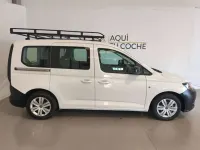 Usado VW Caddy 122 CV (89 kW) 2021 Blanco Monovolumen