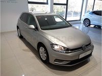 Usado VW Golf VII Advance 115 CV (84 kW) 2017 Gris / plata Berlina