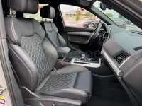 Usado Audi SQ5 Advanced 354 CV (260 kW) 2018 Gris / plata SUV