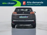 Usado Peugeot 3008 Allure 225 CV (165 kW) 2021 Gris / plata SUV