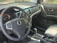 Usado SsangYong Korando Premium Plus 175 CV (128 kW) 2012 Blanco SUV