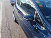 Usado Ford Fiesta Trend 82 CV (60 kW) 2015 Azul Utilitario