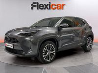 Usado Toyota Yaris Hybrid Style 130 CV (95 kW) 2024 Gris