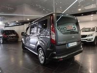 Usado Ford Tourneo Connect Titanium 120 CV (88 kW) 2015 Gris Monovolumen
