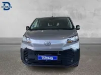 Usado Toyota Proace 100 kW (136 CV) 2025 Gris Monovolumen